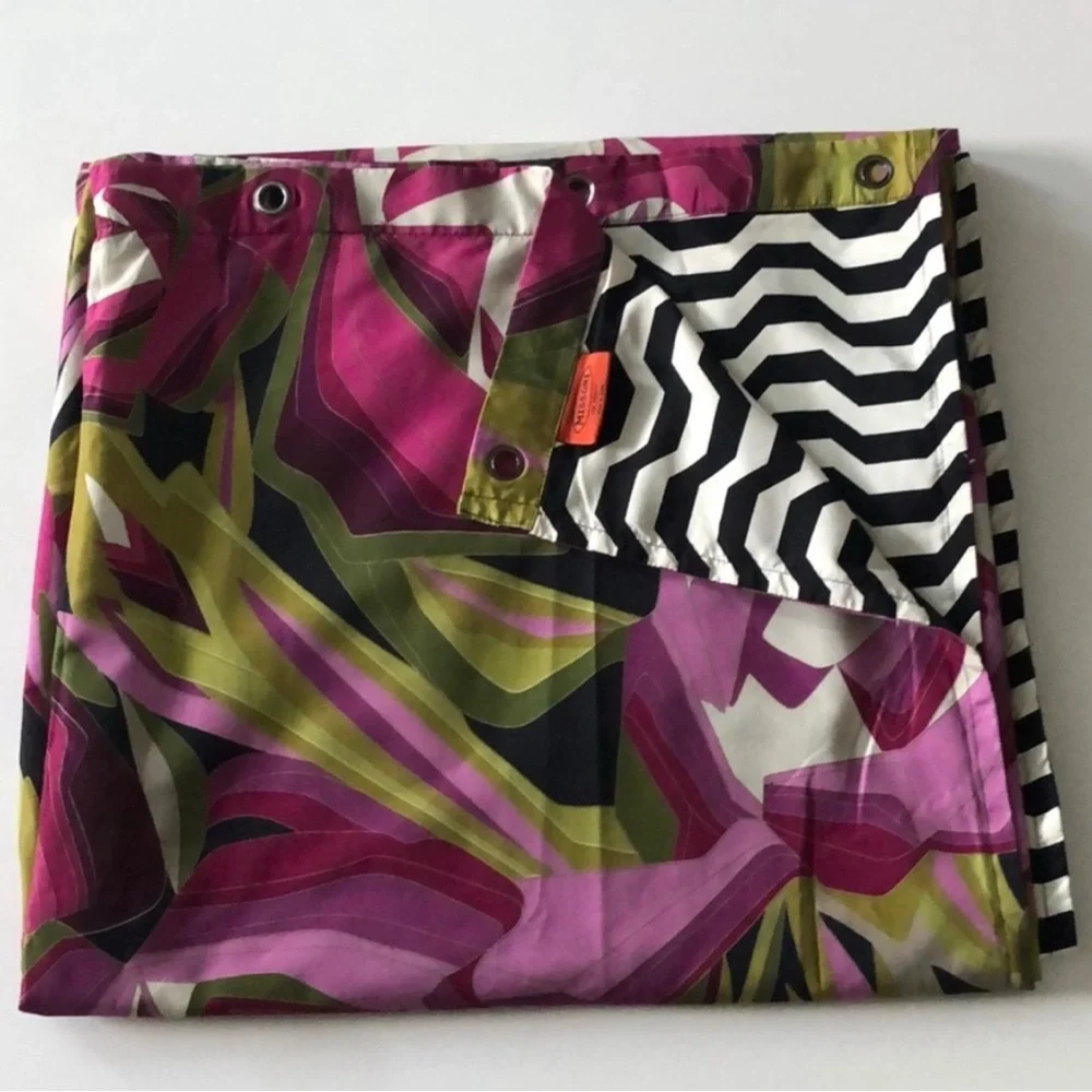 💕 MISSONI for Target floral passione and zig zag reversible shower curtain NEW